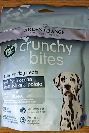 Crunchy Bites Sensitive Fresh Ocean White Fish and Potato